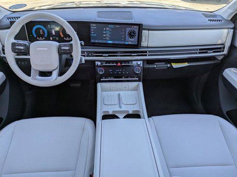 New 2026 Hyundai Santa Fe SE image 9