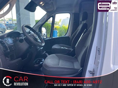 Used 2023 RAM ProMaster 2500 FWD image 13