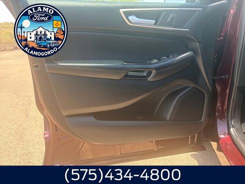 Used 2024 Ford Edge SEL AWD/4WD image 10