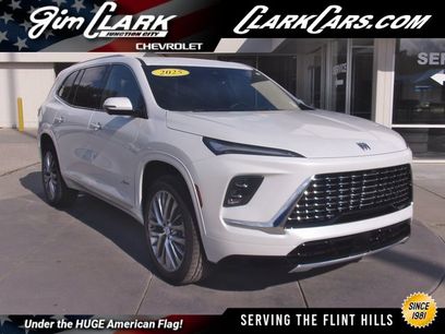 Used 2025 Buick Enclave Avenir w/ Trailering Package, 5000 lbs.
