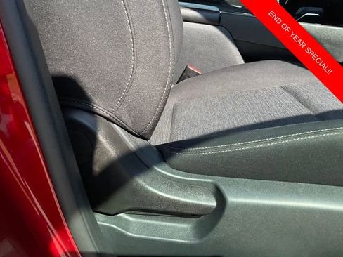 Used 2021 Nissan Rogue S image 14