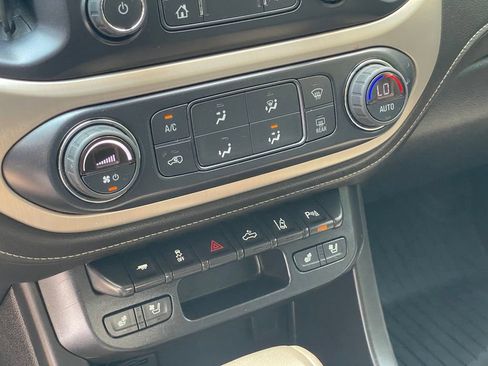 Used 2021 GMC Canyon Denali AWD/4WD image 20