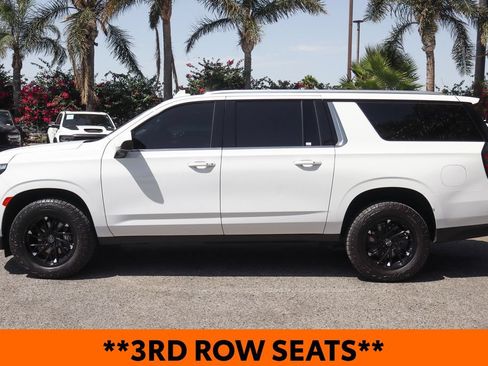 Used 2021 Chevrolet Suburban LT RWD image 5