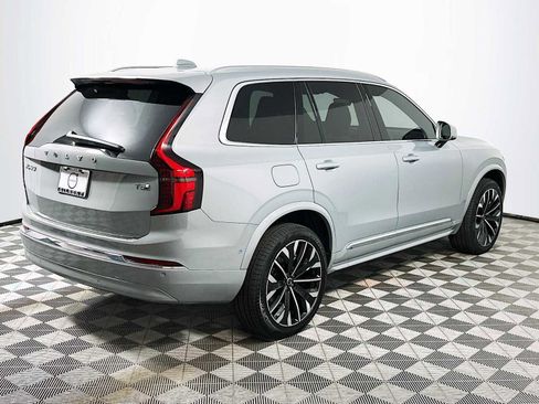 New 2026 Volvo XC90 T8 Plus image 7