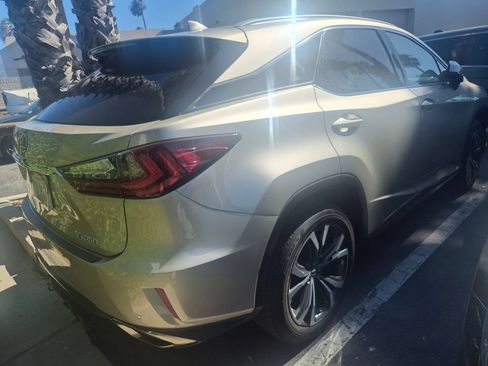 Used 2017 Lexus RX 350 FWD w/ Premium Package image 4