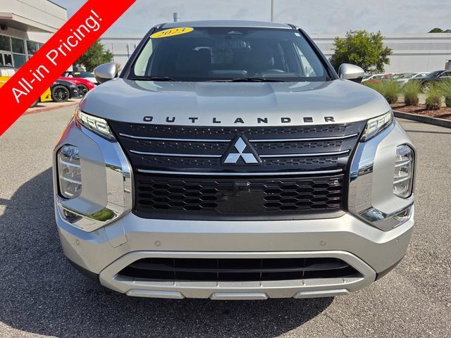 Used 2023 Mitsubishi Outlander SE FWD image 6