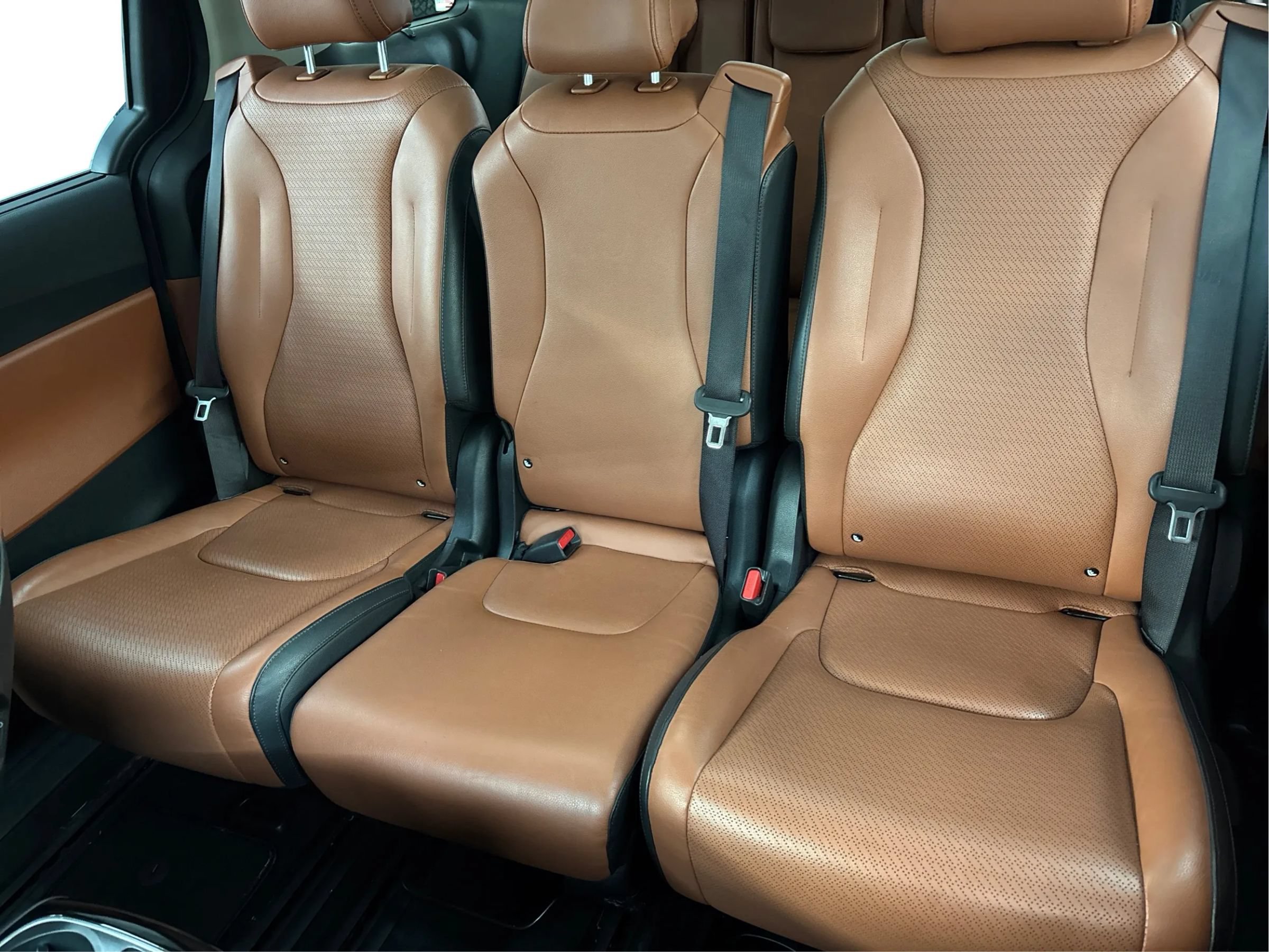 Used 2023 Kia Carnival SX Prestige FWD image 48