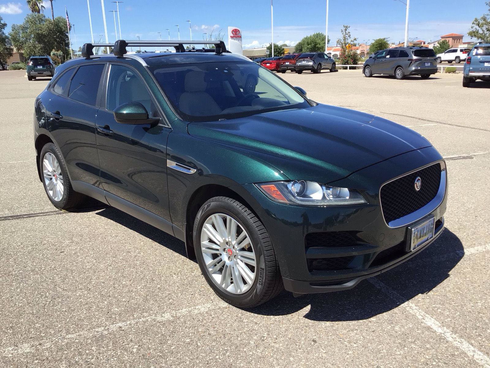 Used 2018 Jaguar F-PACE Premium AWD/4WD image 7