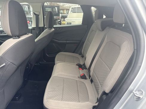 Used 2022 Ford Escape SE w/ Cold Weather Package image 15