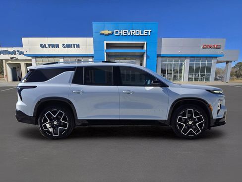 New 2026 Chevrolet Traverse High Country image 6