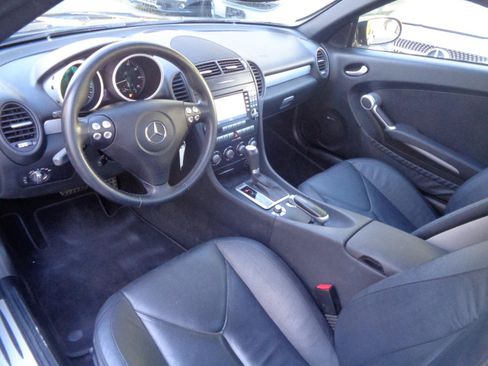 Used 2008 Mercedes-Benz SLK 350 image 22
