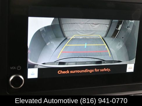 Used 2024 Toyota Tacoma SR RWD image 10