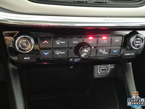 Used 2024 Jeep Compass Limited AWD/4WD image 20