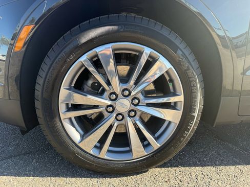 Used 2025 Cadillac XT5 Premium Luxury w/ Technology Package image 9