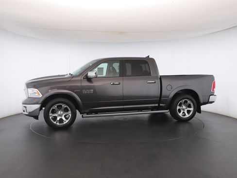 Used 2017 RAM 1500 Laramie w/ Convenience Group image 44