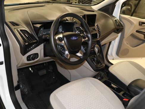 Used 2022 Ford Transit Connect XLT FWD image 12