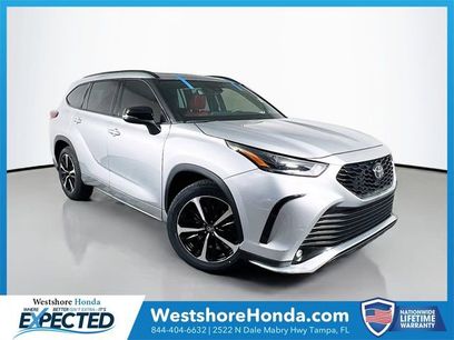 Used 2022 Toyota Highlander XSE