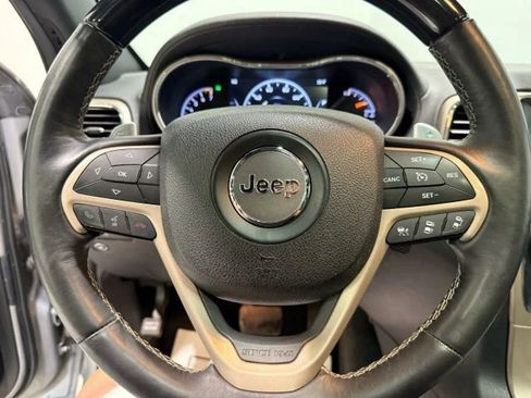 Used 2015 Jeep Grand Cherokee Overland w/ Advanced Technology Group image 13