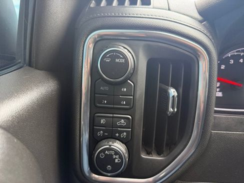 Used 2020 Chevrolet Silverado 1500 LT Trail Boss AWD/4WD image 19