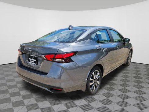 Used 2025 Nissan Versa SV w/ Trunk Package FWD image 4