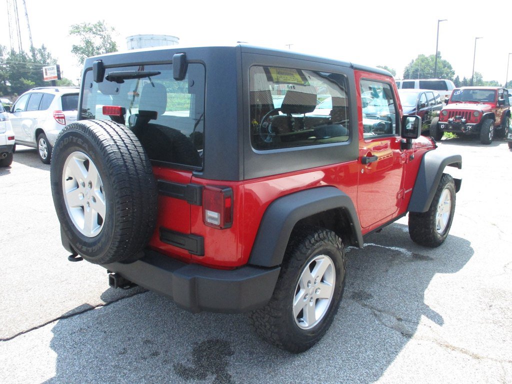 Used 2012 Jeep Wrangler Sport w/ Connectivity Group AWD/4WD image 2