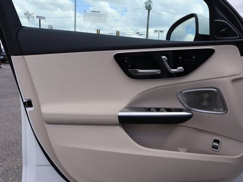 Certified 2025 Mercedes-Benz C 300 Sedan image 13