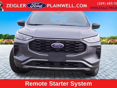 Used 2024 Ford Escape ST-Line image 8