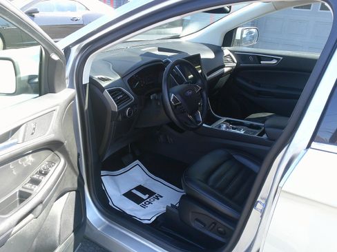 Used 2024 Ford Edge SEL AWD/4WD image 18