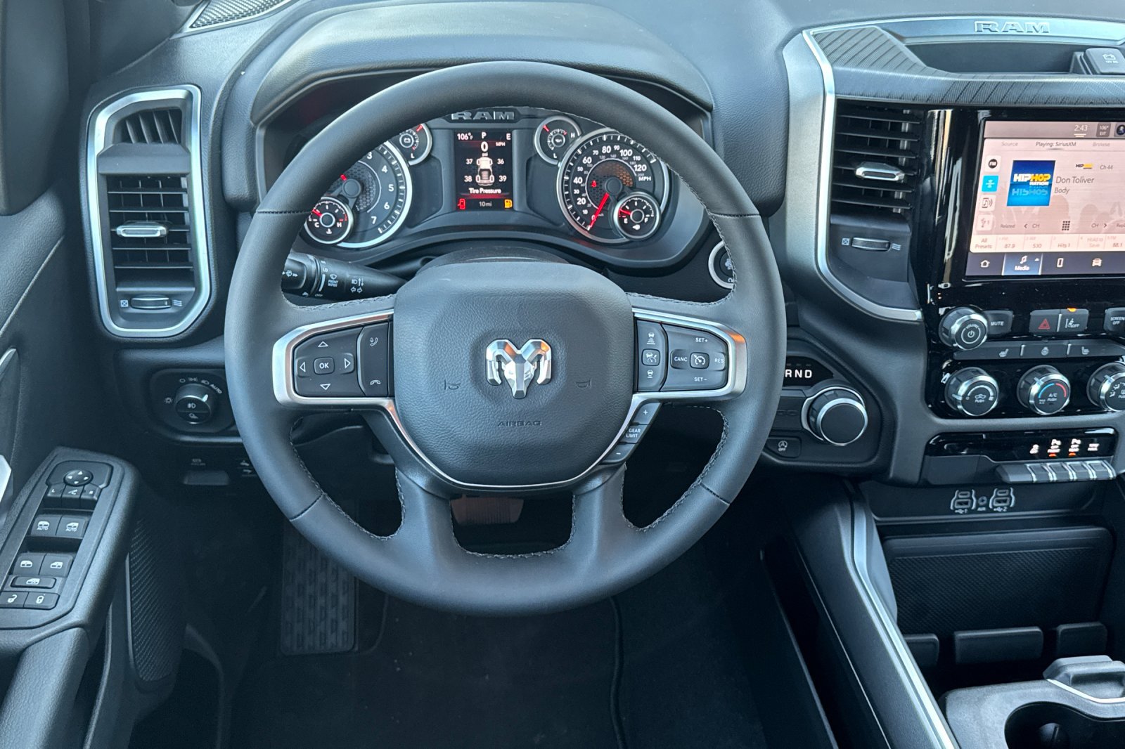 New 2027 RAM 1500 2WD Crew Cab image 13