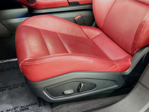 Used 2023 Porsche Taycan 4S image 20