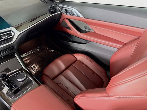 Certified 2023 BMW 430i Convertible w/ Convenience Package image 24