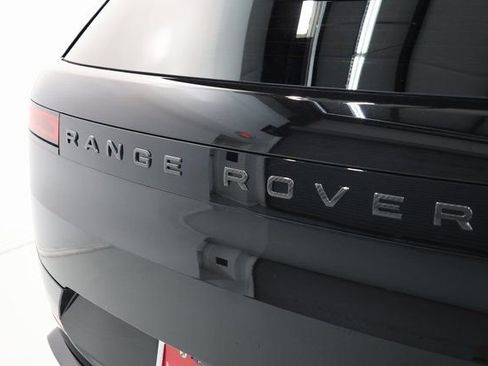 Used 2024 Land Rover Range Rover Sport AWD/4WD image 63