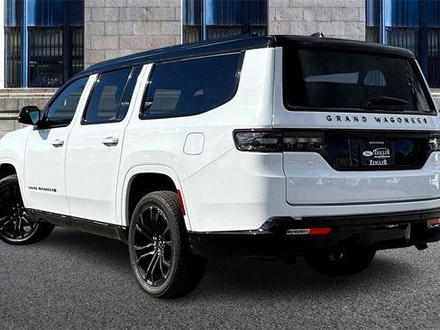 Used 2024 Jeep Grand Wagoneer L Series II w/ Quick Order Packagew 28T image 10