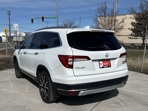 Used 2022 Honda Pilot Touring image 5