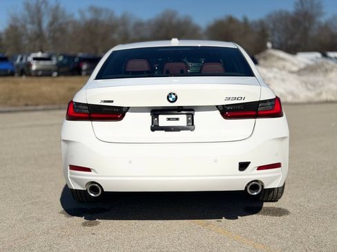New 2026 BMW 330i xDrive Sedan w/ Premium Package AWD/4WD image 5