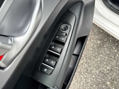 Used 2022 Kia Forte LXS image 22