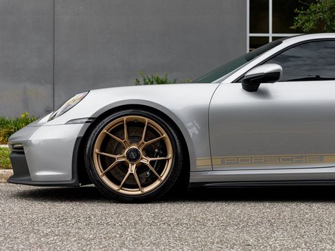 Used 2023 Porsche 911 GT3 RWD image 14