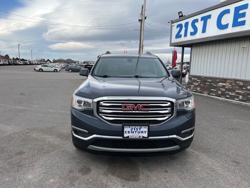 Used 2018 GMC Acadia SLE FWD image 2