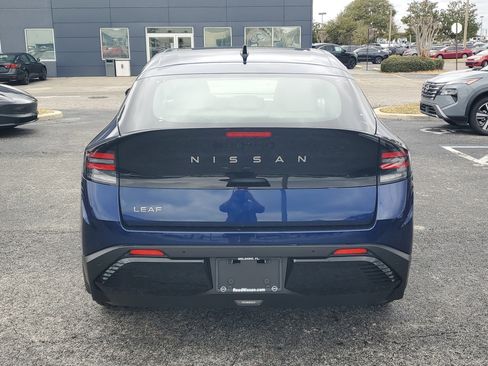 New 2026 Nissan Leaf SV+ image 5