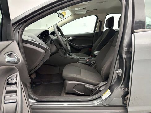 Used 2017 Ford Focus SE image 13