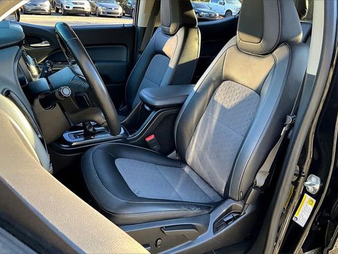 Used 2017 Chevrolet Colorado Z71 image 19