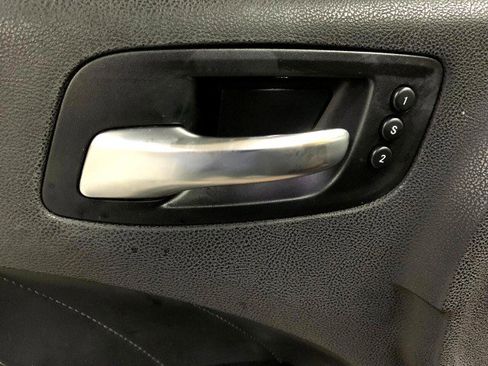 Used 2017 Dodge Charger SXT w/ Plus Group image 15