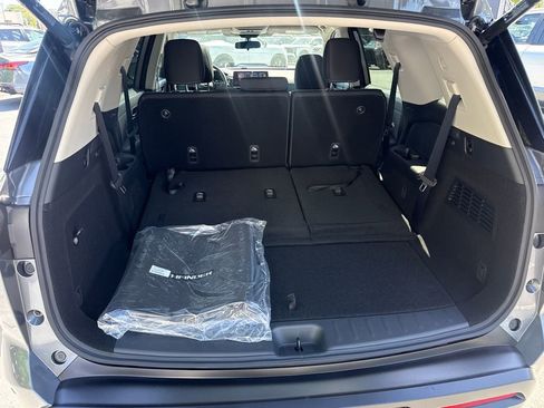 New 2026 Nissan Pathfinder SV FWD image 23