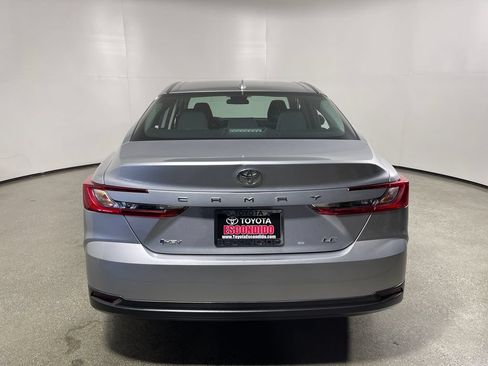 Used 2025 Toyota Camry LE FWD image 4
