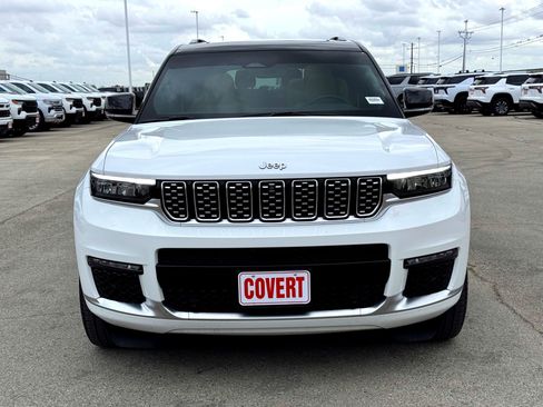 Used 2023 Jeep Grand Cherokee L Summit image 3