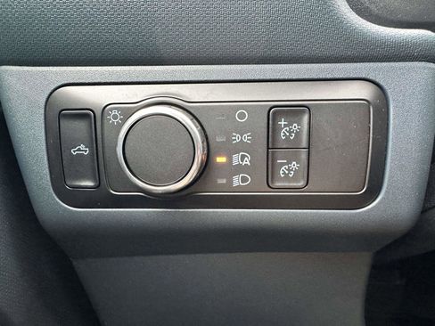 Used 2025 Ford Maverick XLT w/ XLT Luxury Package image 17