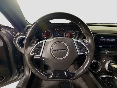 Used 2020 Chevrolet Camaro LS image 13