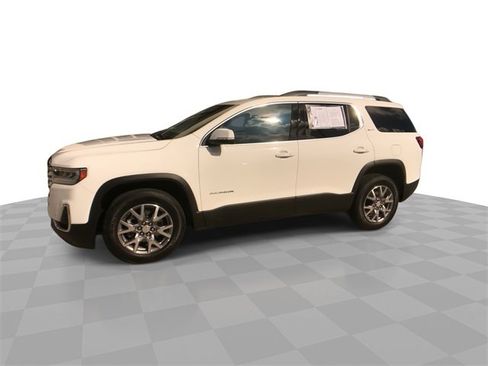 Certified 2021 GMC Acadia SLT w/ Preferred Package image 7