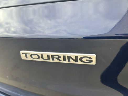Used 2015 Honda CR-V Touring image 9