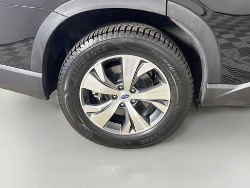 Used 2024 Subaru Ascent Premium AWD/4WD image 32